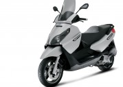 Piaggio X7 125